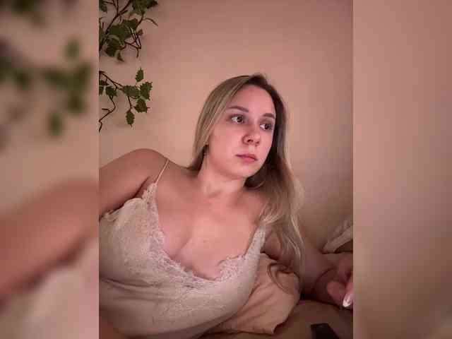 Fantazyorka00 webcam