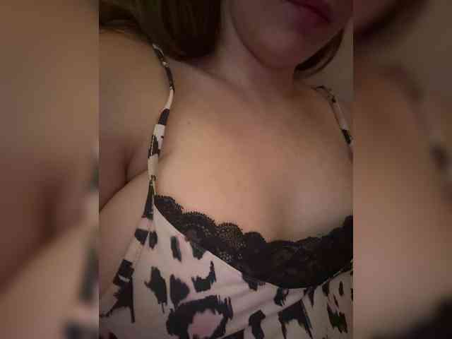 Fantazyorka00 webcam