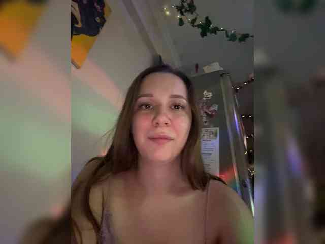 Fantazyorka00 webcam