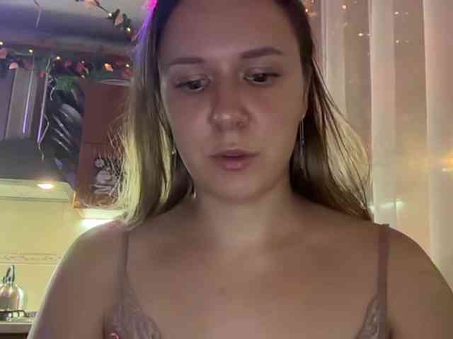 Fantazyorka00 webcam