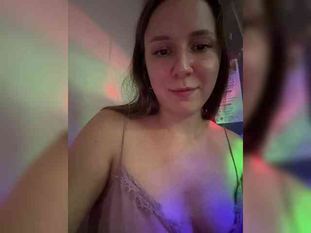 Fantazyorka00 Live Webcam on BongaCams