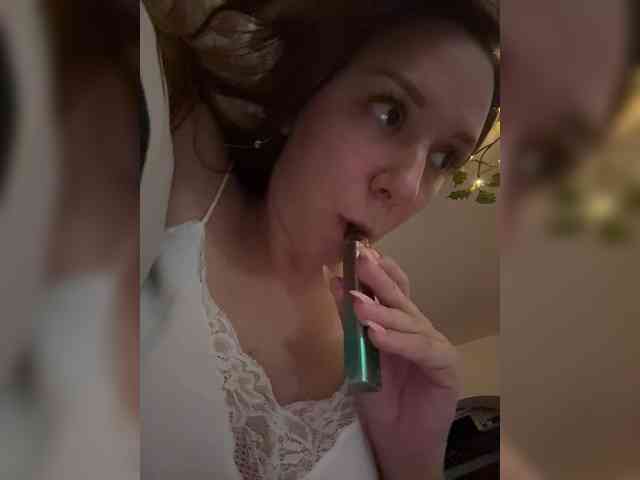 Fantazyorka00 webcam