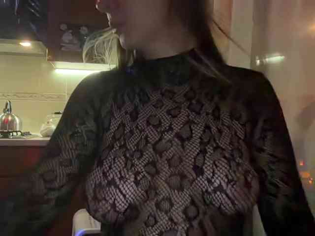 Fantazyorka00 webcam