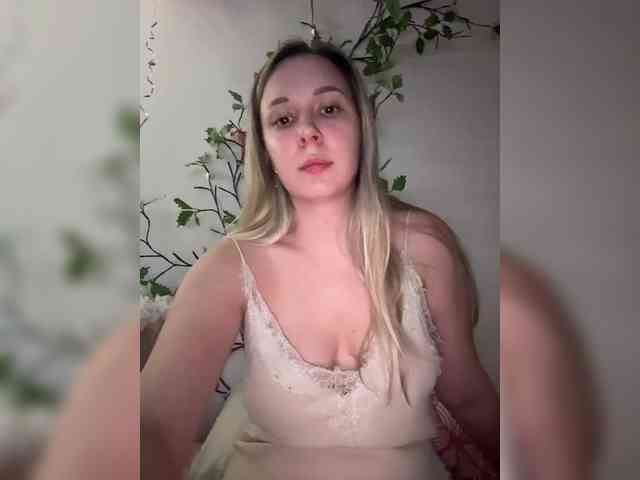 Fantazyorka00 webcam