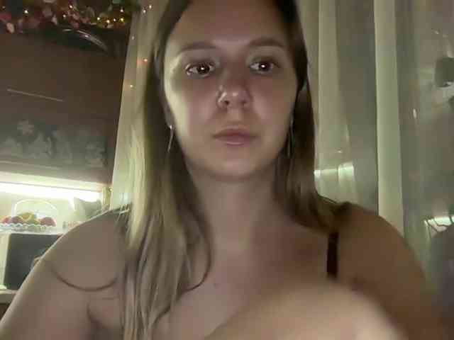 Fantazyorka00 webcam