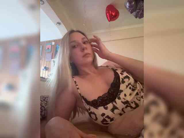 Fantazyorka00 webcam