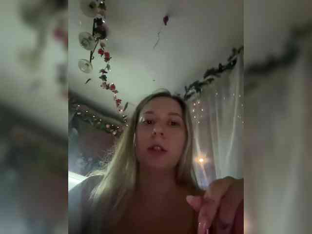 Fantazyorka00 webcam