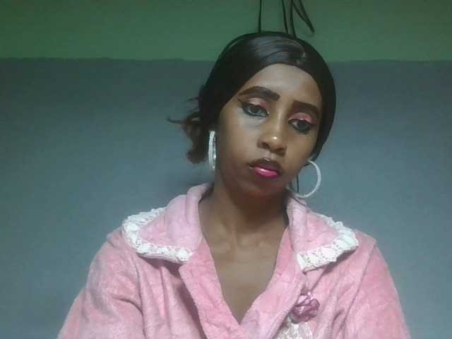 JEANELA live cam on BongaCams