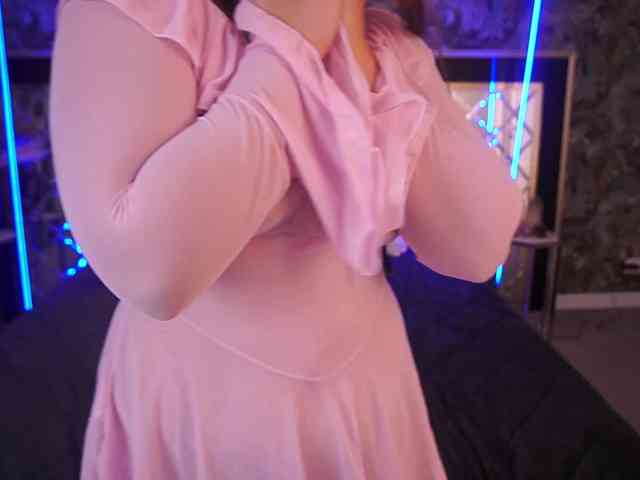 MagneticQueenn webcam