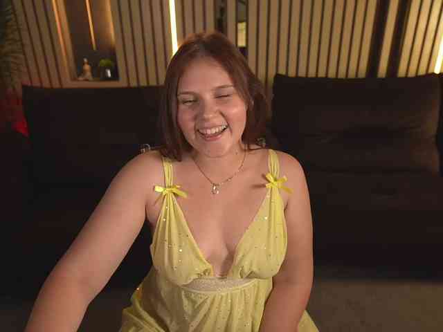 MagneticQueenn webcam