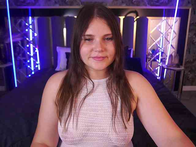 MagneticQueenn webcam