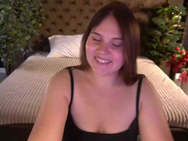 MagneticQueenn webcam