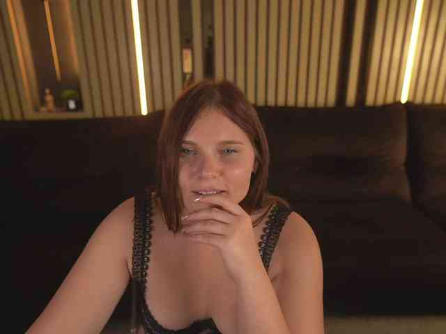 MagneticQueenn webcam