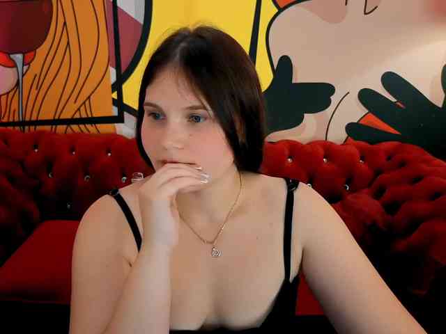 MagneticQueenn webcam