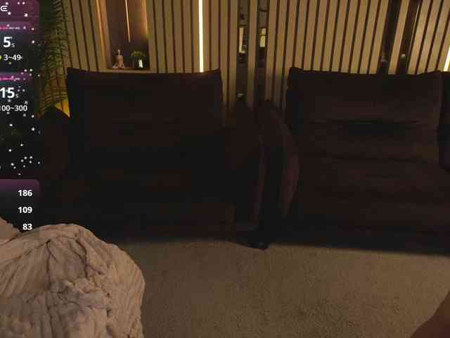 MagneticQueenn webcam