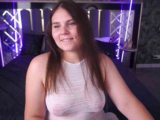 MagneticQueenn webcam