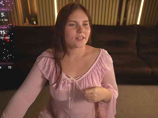 MagneticQueenn webcam