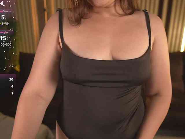 MagneticQueenn webcam