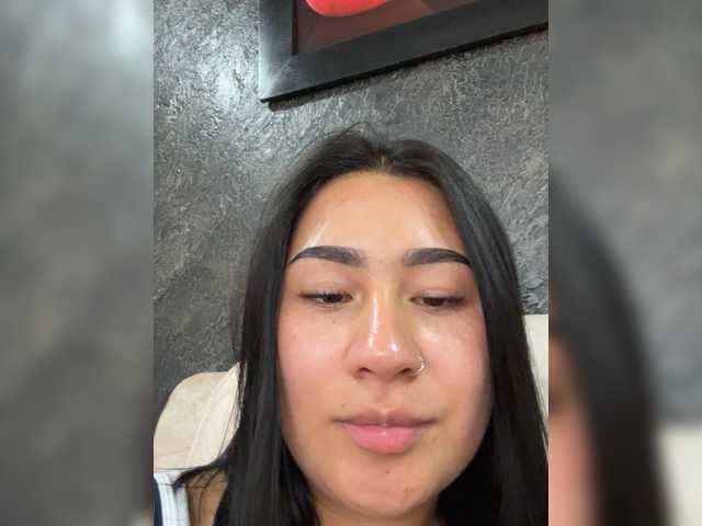 Evelyn- live cam on BongaCams