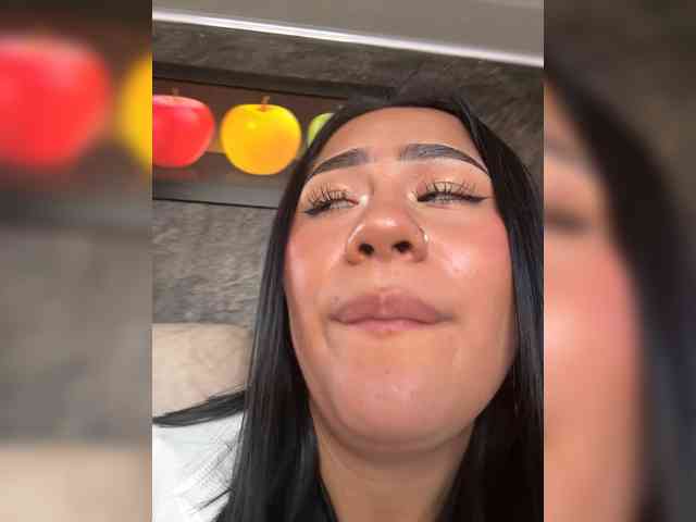 Evelyn- webcam