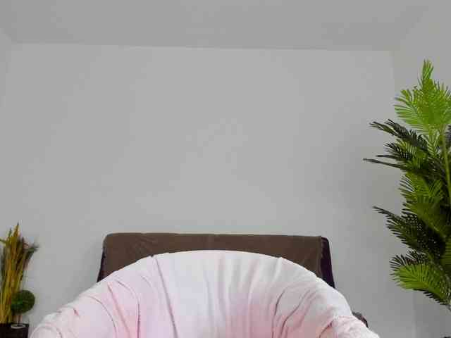 EvelinBelle webcam