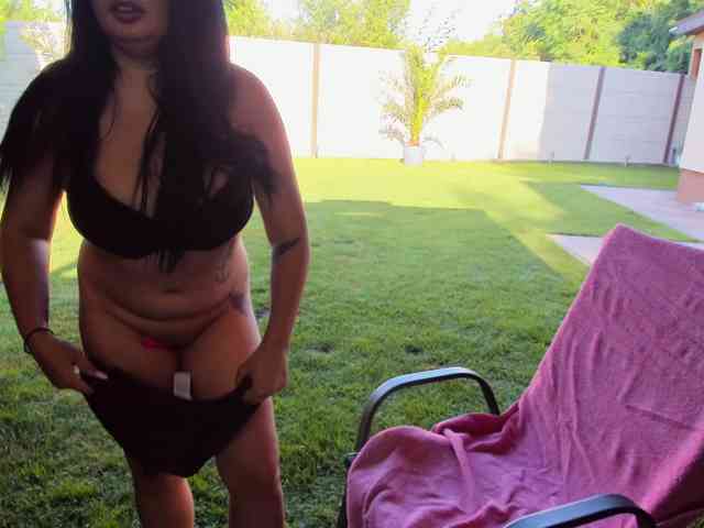 EvelinBelle webcam