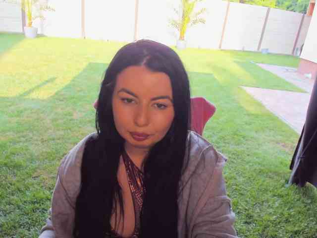 EvelinBelle webcam