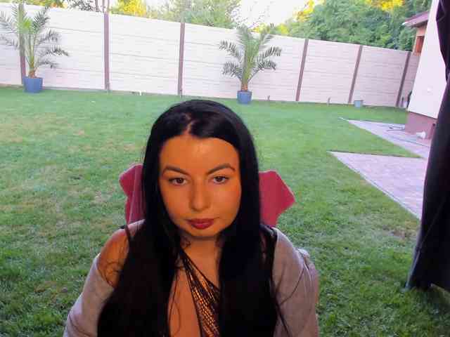 EvelinBelle webcam
