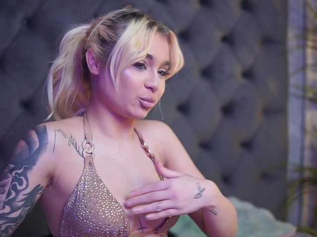 BiankaViper live cam on UnifiedCams