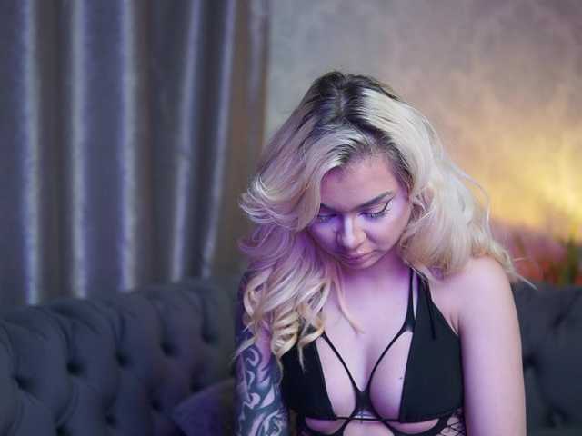 BiankaViper live cam on BongaCams