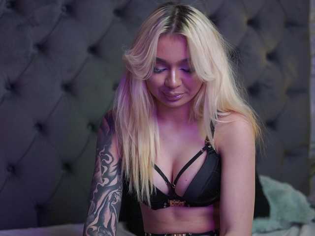 BiankaViper live cam on BongaCams