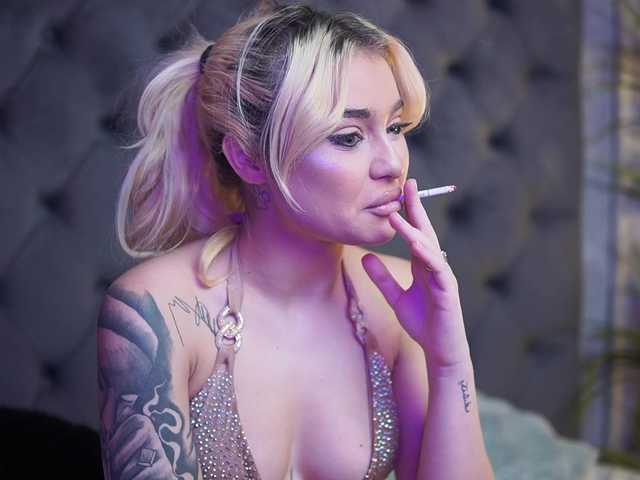 BiankaViper live cam on BongaCams