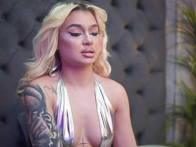 BiankaViper live cam on BongaCams
