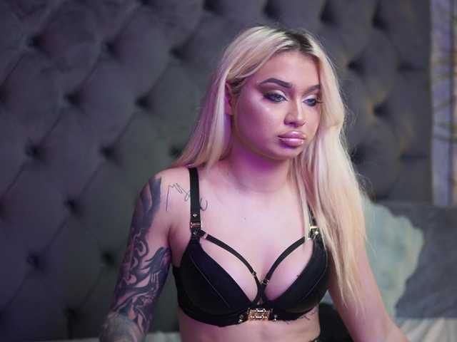 BiankaViper live cam on BongaCams