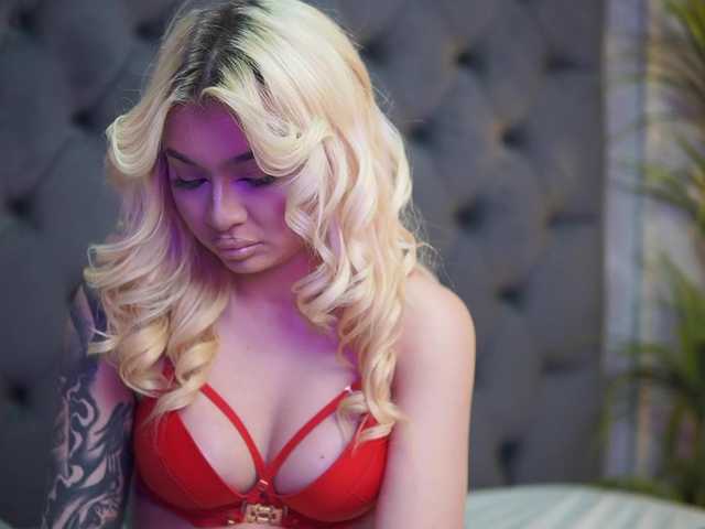 BiankaViper live cam on BongaCams