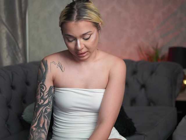 BiankaViper live cam on BongaCams