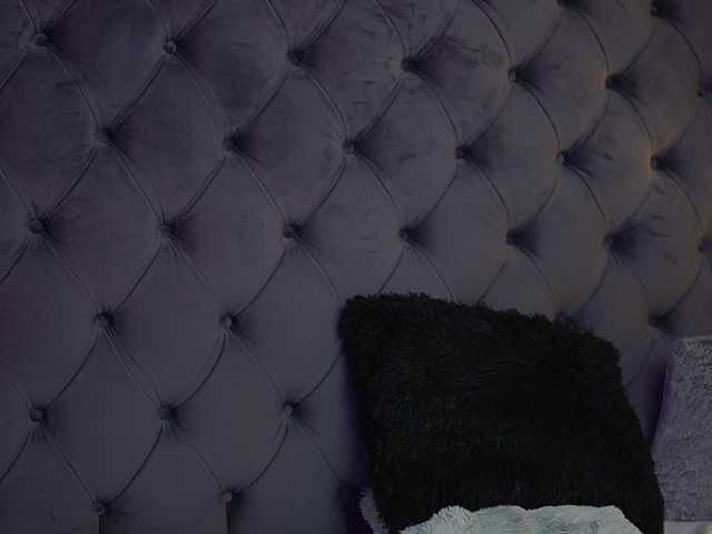 BiankaViper live cam