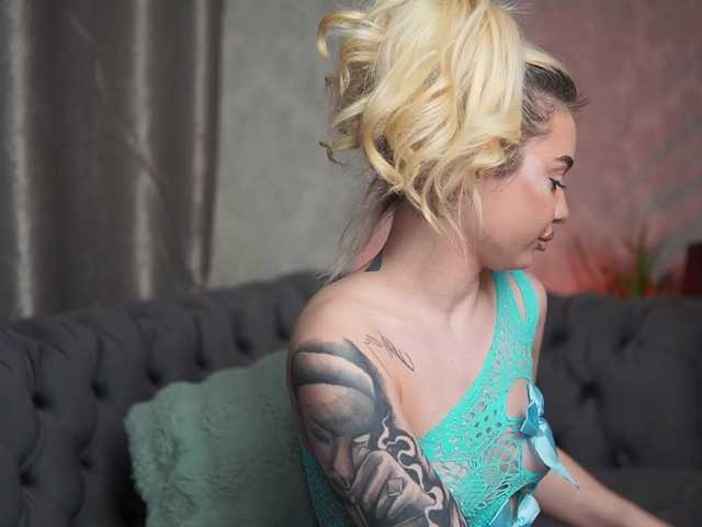 BiankaViper live webcam show