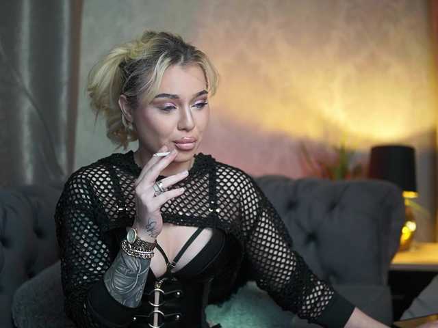BiankaViper live cam on BongaCams