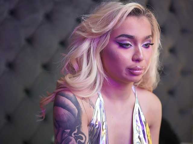 BiankaViper live cam on BongaCams