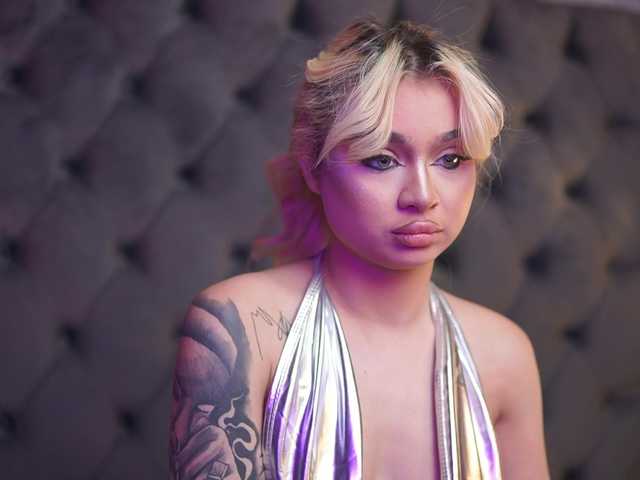 BiankaViper live cam on BongaCams