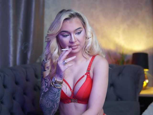 BiankaViper live cam on BongaCams