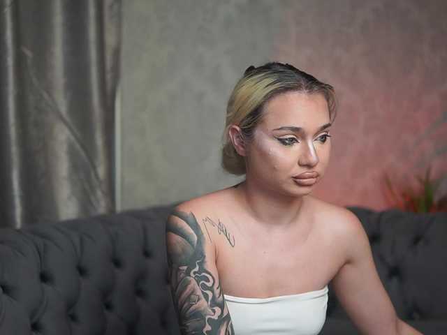 BiankaViper live cam on BongaCams
