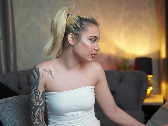 BiankaViper live cam on BongaCams
