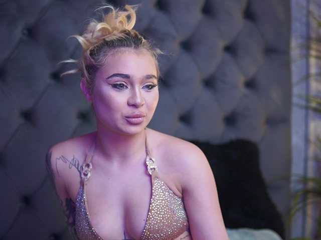BiankaViper live cam on BongaCams