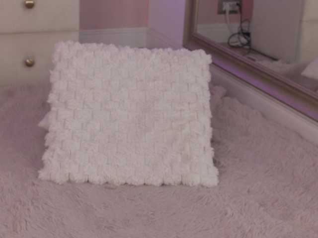 anna-nobel, en directo ahora en BongaCams