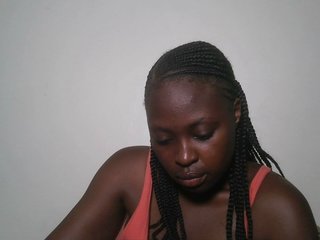 DaisyafterDark_'s Live Webcam