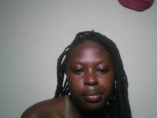 DaisyafterDark_'s Live Webcam