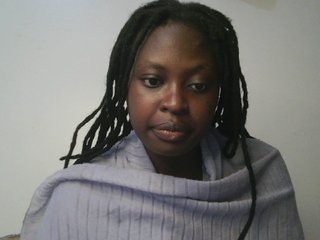 DaisyafterDark_'s Live Webcam