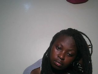 DaisyafterDark_'s Live Webcam